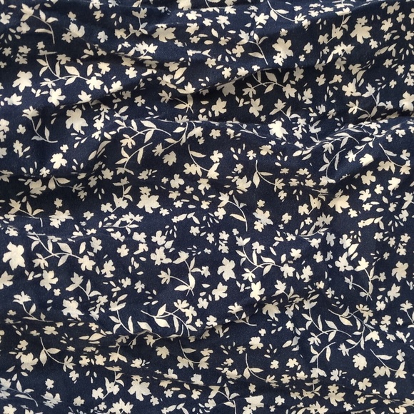 Old Navy Women's Blue & White Floral Keyhole Sleeveless Mini Dress Size M - Picture 3 of 6